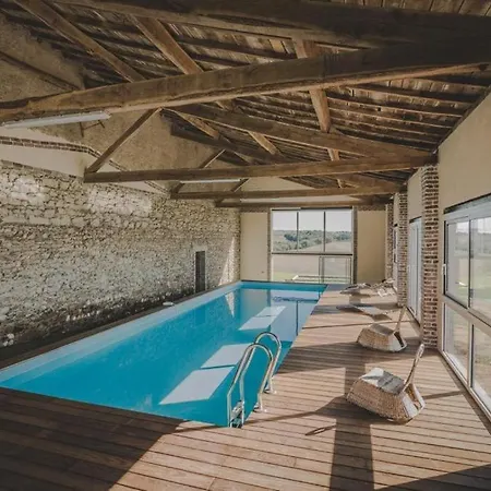 Hébergement de vacances De Groupe La Barriere